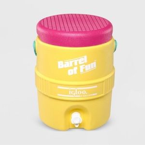 Igloo beverage cooler barrel  of fun